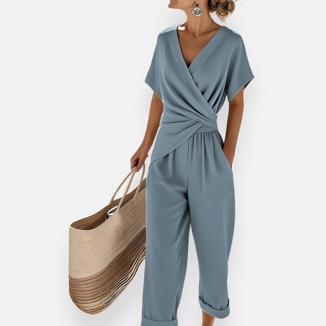 Iona | Elegante Dames Set met Kruismotief en V-hals voor Lente 0