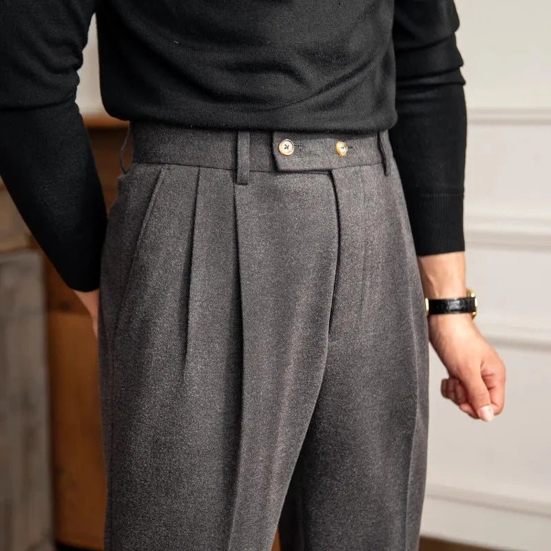 Jasper | Zwarte Heren Broek met Hoge Taille en Plooien 0