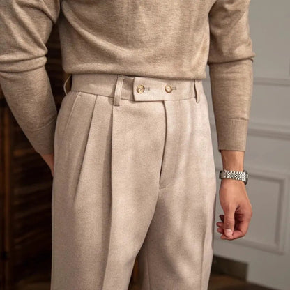 Jasper | Zwarte Heren Broek met Hoge Taille en Plooien 2