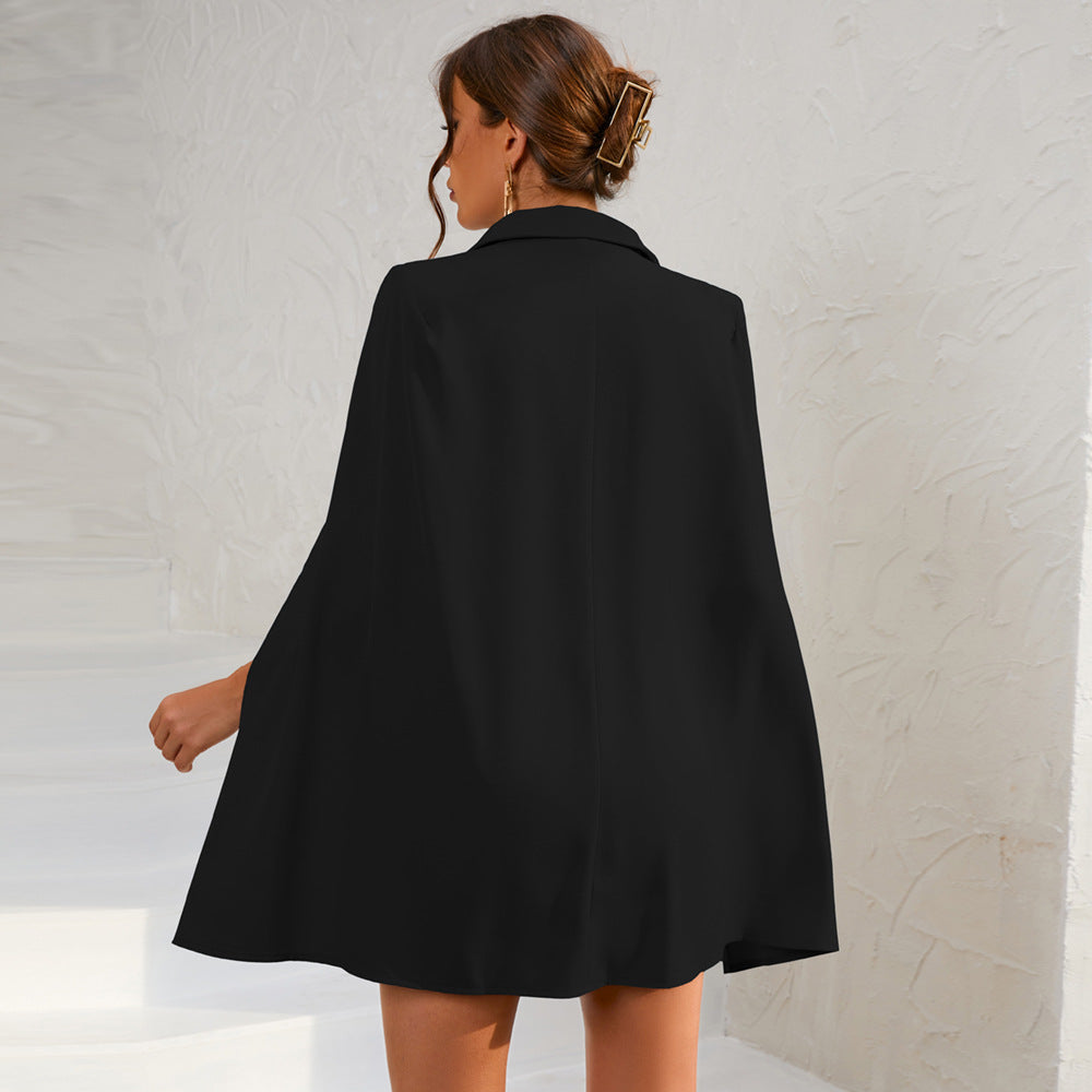 Sophie | Cape Blazer Mini-jurk met Gouden Knopen voor Dames 4
