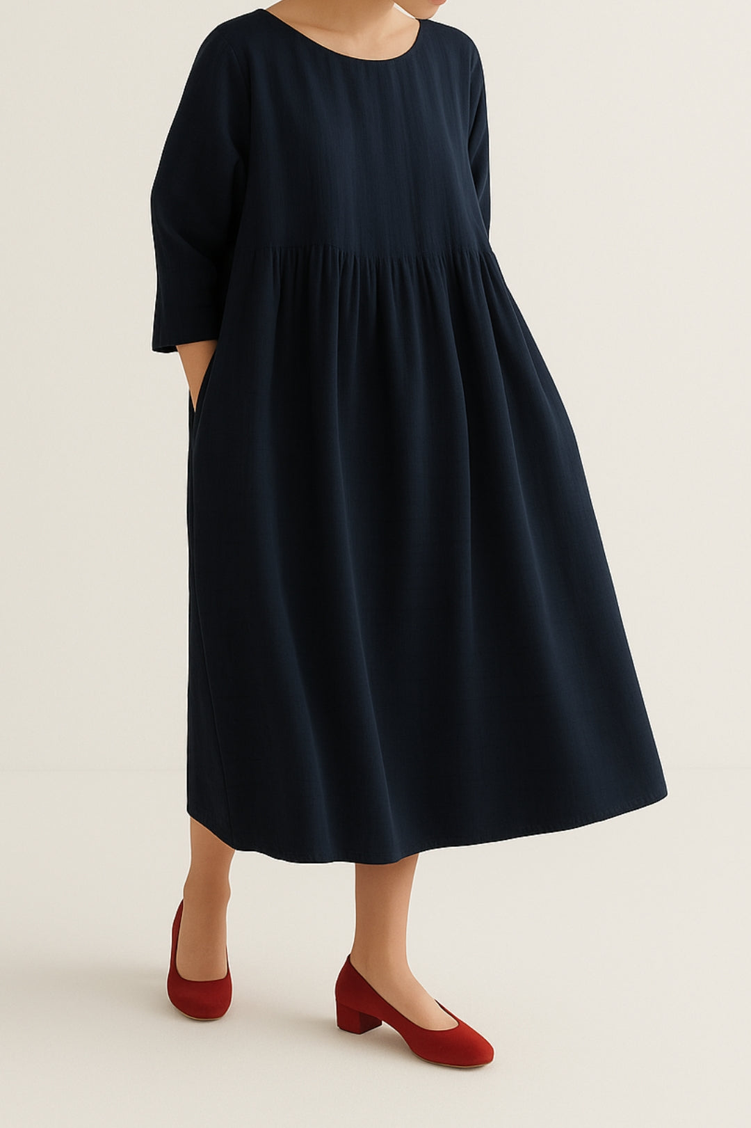 Sophie | Relaxed Fit Midi-jurk voor Dames met Voorkant Plooien 4