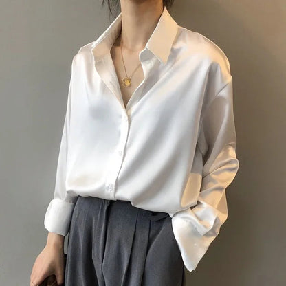Sophie | Witte Dames Blouse Lange Mouw met Knoopsluiting en Elegante Afwerking 1