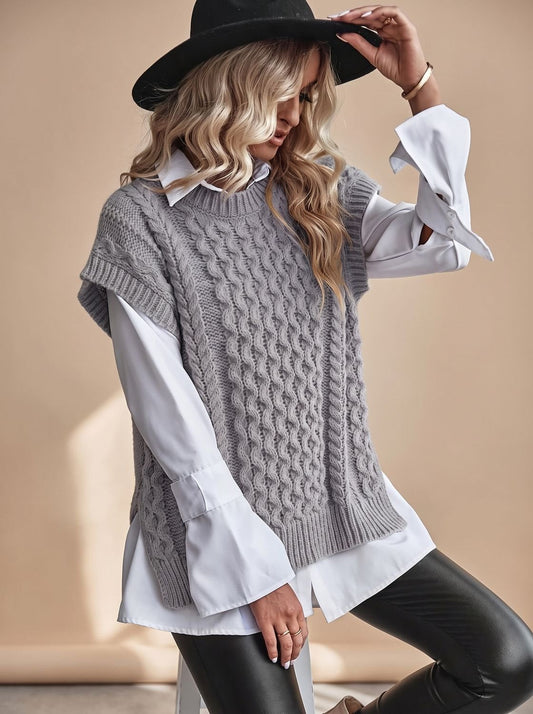 CARIEL mouwloos gebreid vest met kabelpatroon voor dames