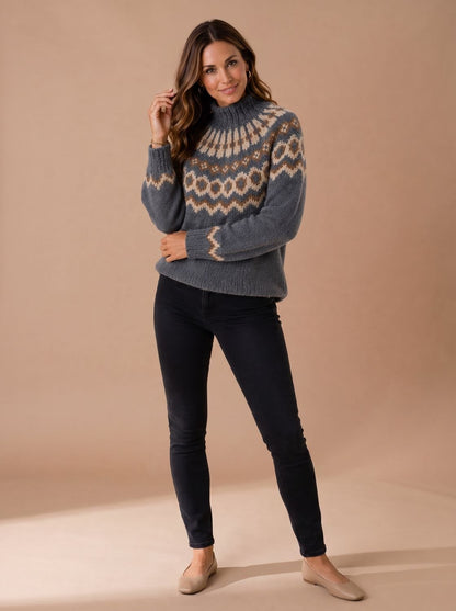 Dames kersttrui met Fair Isle-patroon en hoge rolkraag