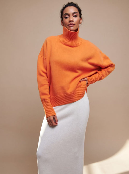 EMILIA oversized rolkraagtrui voor dames in neutrale kleur