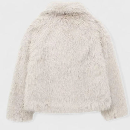 Achteraanzicht van de FARIELLE cropped jas met oversized kraag