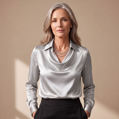 Vooraanzicht van de satijnen blouse met blousekraag