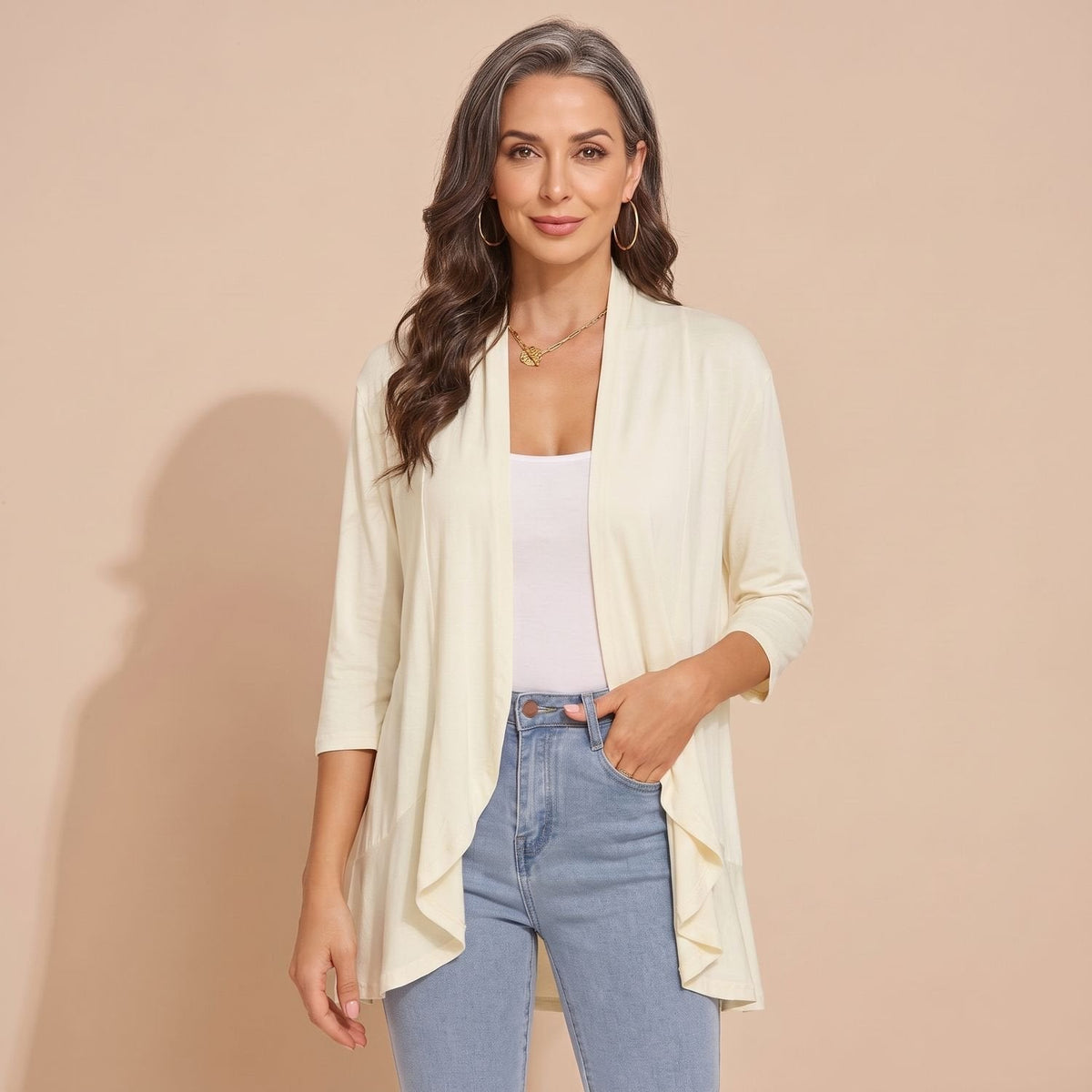 Volledige outfit met open vest en midirok