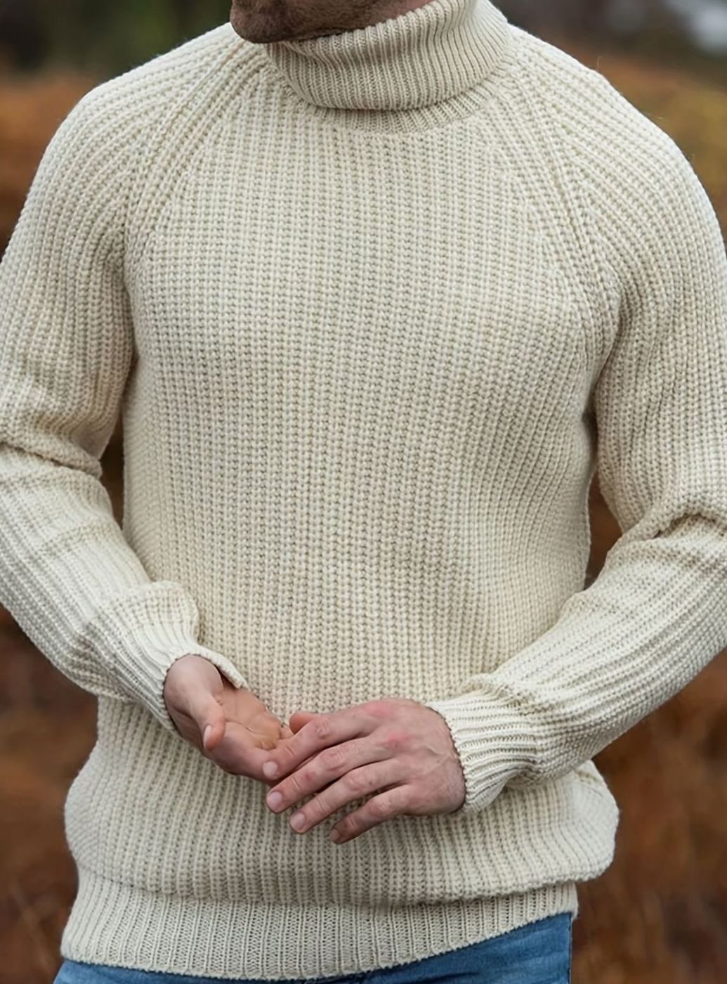 NORDIC coltrui gecombineerd met jeans voor casual weekendstijl