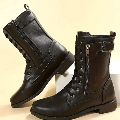 NOVA combat boots in een set van drie kleuren naast elkaar