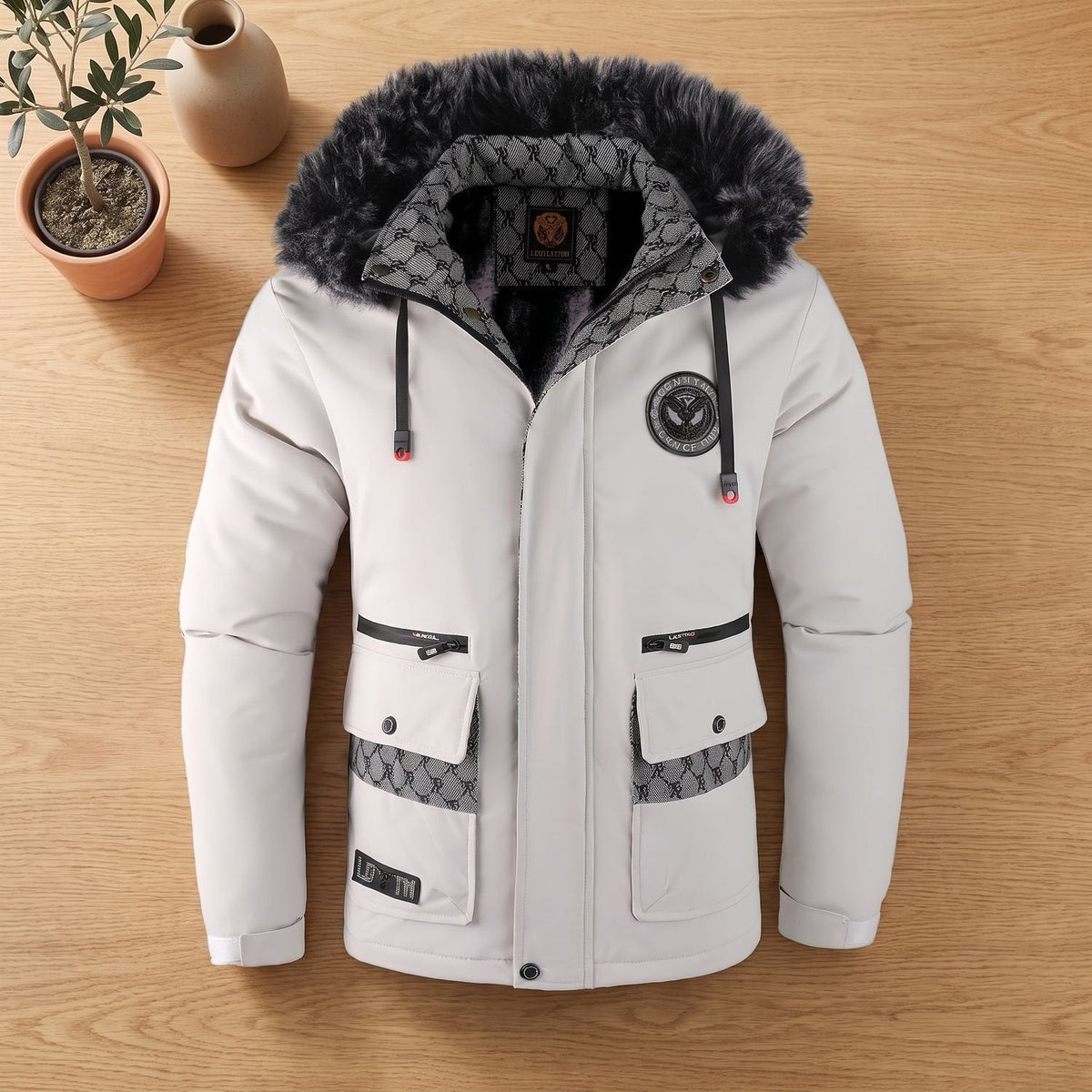 RORIC winterjas detail van de pluche capuchon