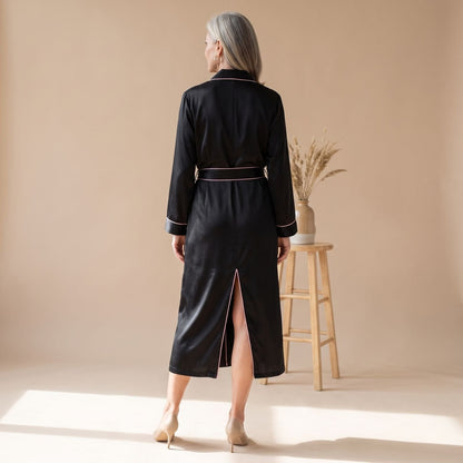 SAVERINE kamerjas in roze met elegante afwerking