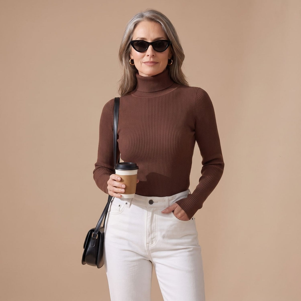 SERANTHA coltrui gedragen met jeans voor een casual look