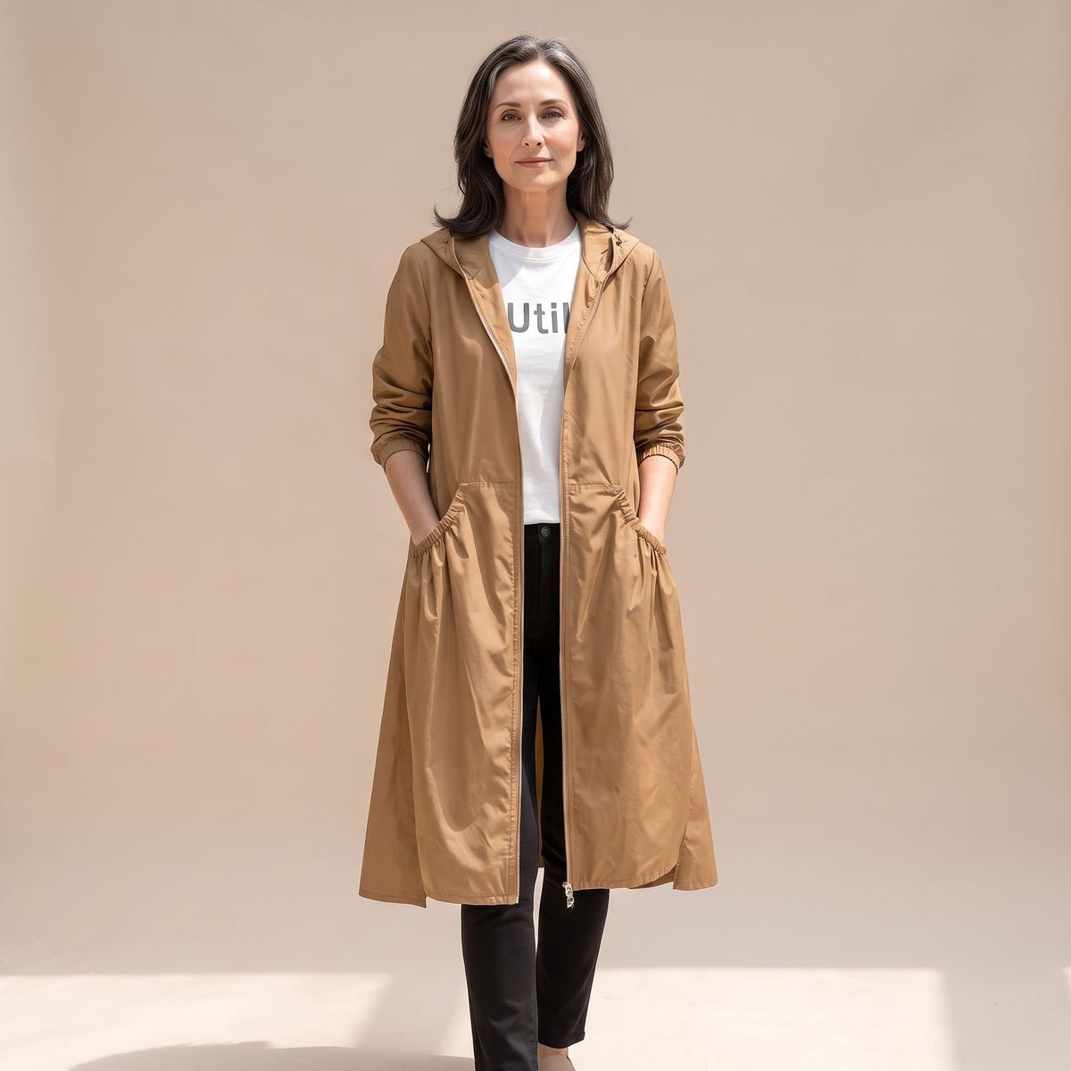 Kleurenoverzicht van de THESSALY trenchcoat in verschillende tinten